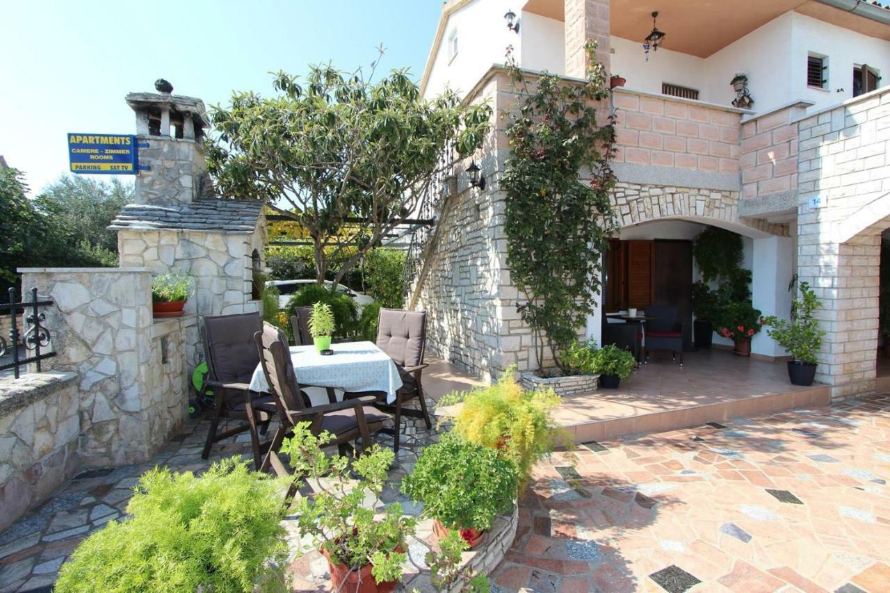 Guest House Rexa Rovinj Buitenkant foto
